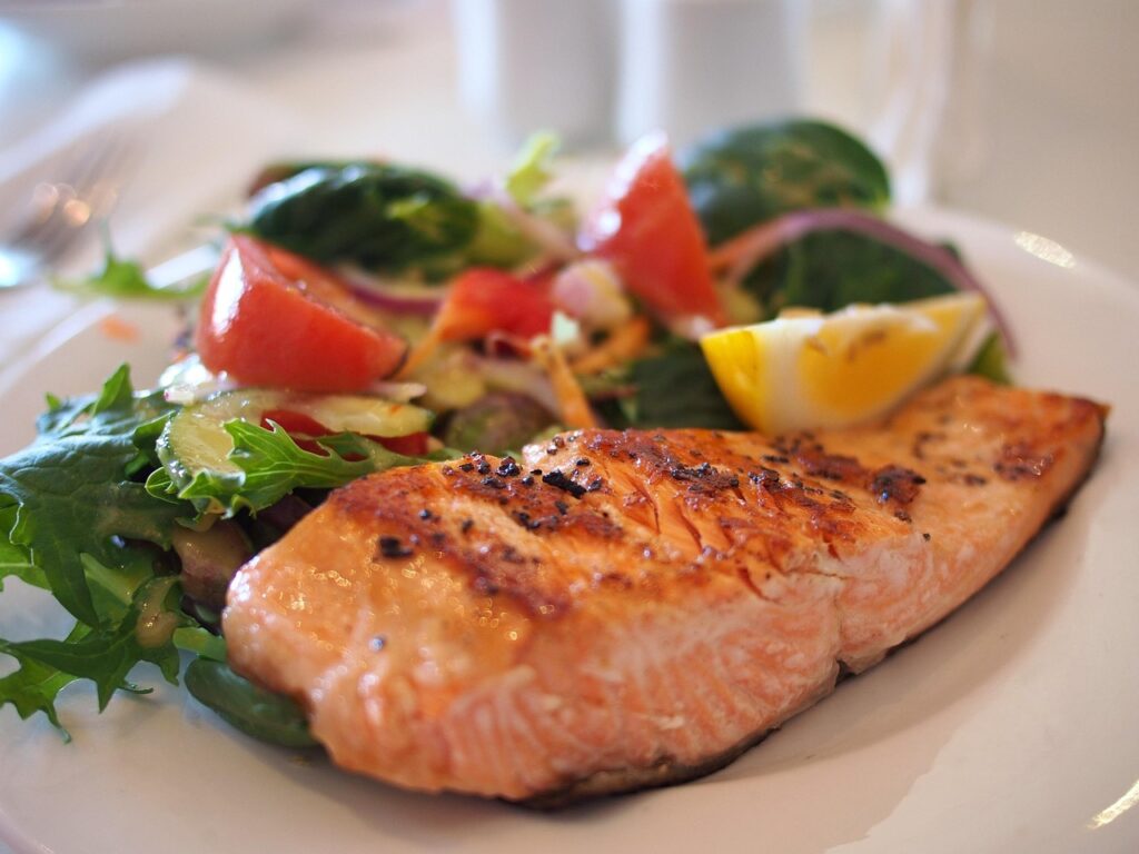 new year's eve, salmon, fish, seafood, veggies, salad, meal, dish, nature, plate, food, cuisine