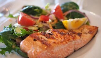 new year's eve, salmon, fish, seafood, veggies, salad, meal, dish, nature, plate, food, cuisine