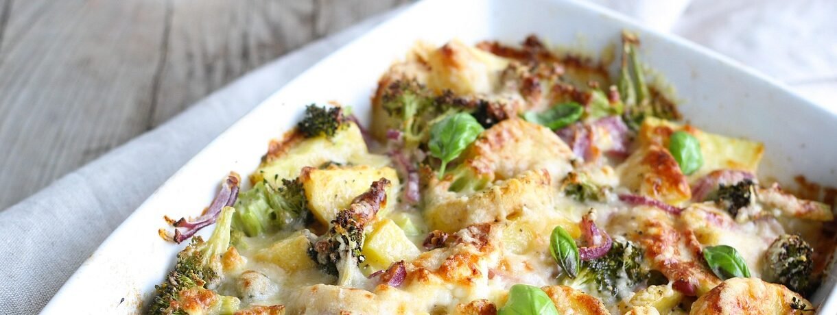 broccoli, potato, casserole, baked, to bake, serve, enjoy, yummy, vegetarian, vegetables, healthy, basil, green, broccoli, broccoli, broccoli, broccoli, broccoli, casserole, casserole, serve, vegetarian, vegetarian, vegetarian