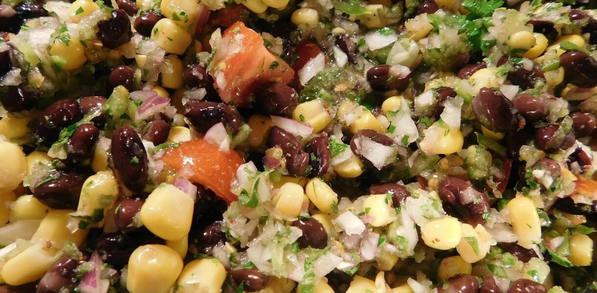 salad, whole meal, real food, plant-based, vegan, vegetarian, raw food, meal, food, whole, dinner, lunch, healthy, fresh, gourmet, delicious, nutrition, healthy eating, organic, ingredients, lifestyle, vegetables, black beans, lettuce, avocado, freshness, seasonal, local, green, vitamins, minerals, phytonutrients, antioxidants, natural, produce, raw, black, farm, black bean salsa, colorful, agriculture, bean, pepper, mexico, brown dinner